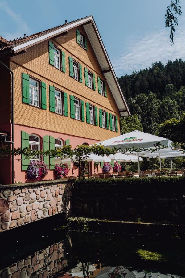 Hotel Zur Alten Muehle Neuenburg  Exterior foto